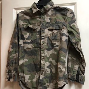 Camo button up